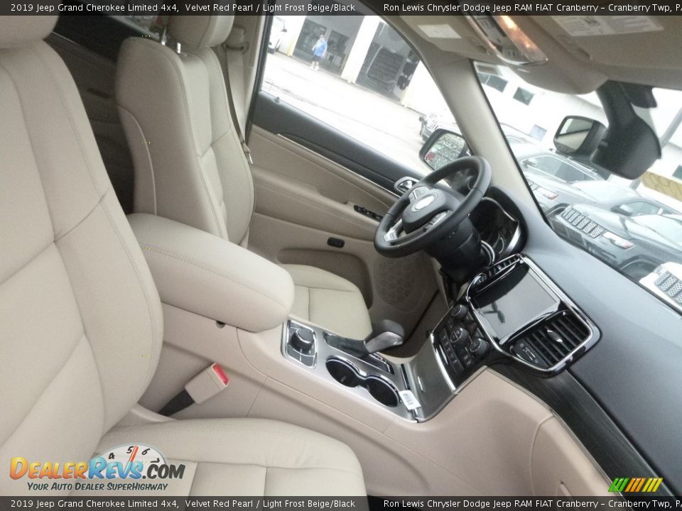 2019 Jeep Grand Cherokee Limited 4x4 Velvet Red Pearl / Light Frost Beige/Black Photo #10