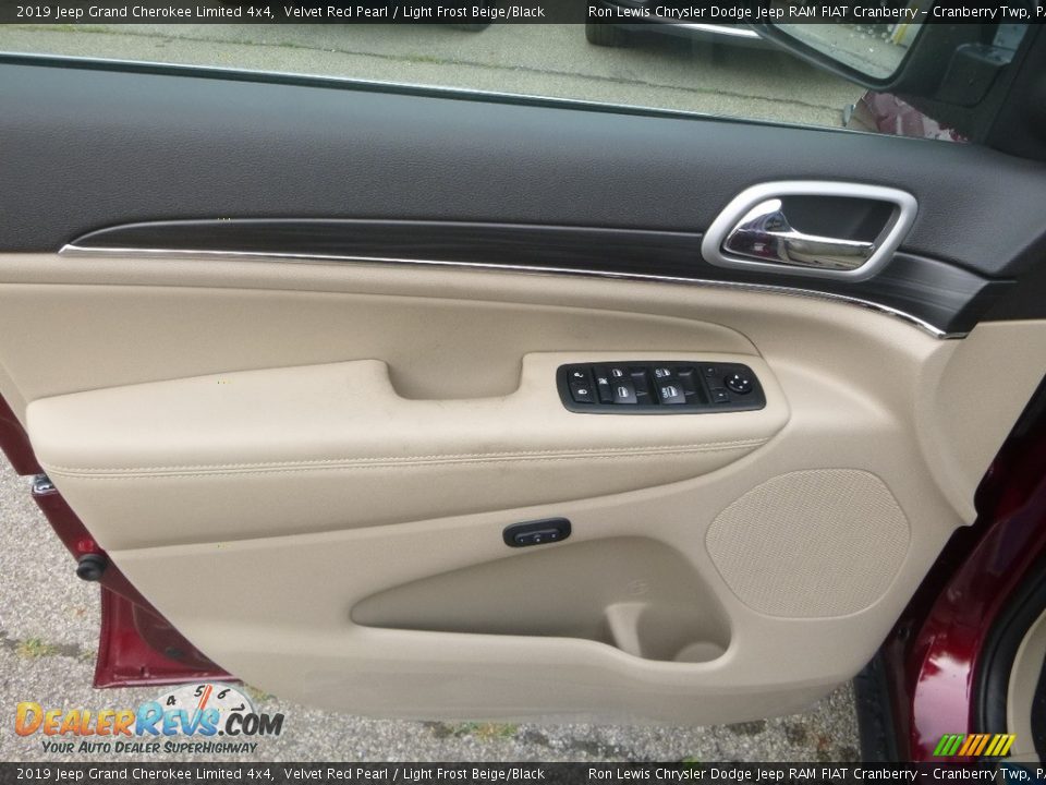 2019 Jeep Grand Cherokee Limited 4x4 Velvet Red Pearl / Light Frost Beige/Black Photo #15