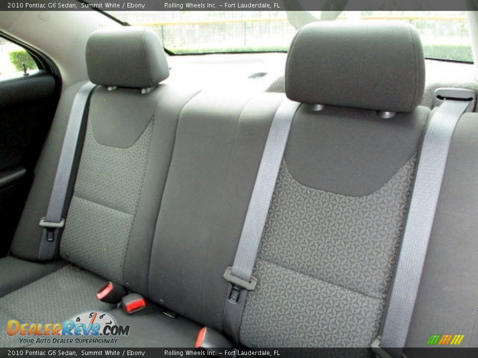 2010 Pontiac G6 Sedan Summit White / Ebony Photo #8