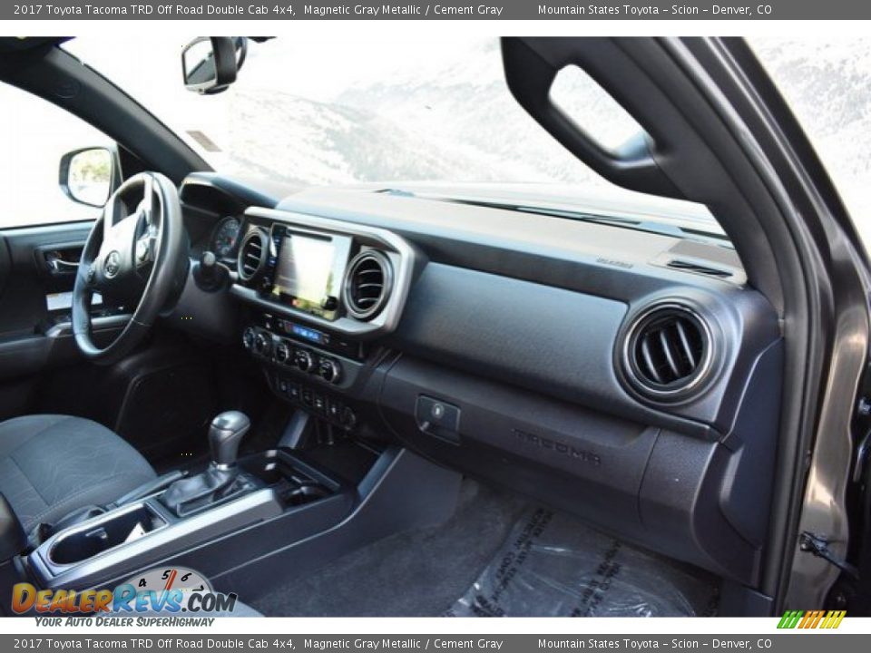 2017 Toyota Tacoma TRD Off Road Double Cab 4x4 Magnetic Gray Metallic / Cement Gray Photo #17