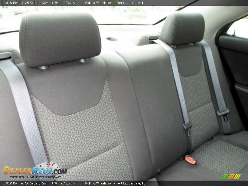 2010 Pontiac G6 Sedan Summit White / Ebony Photo #27