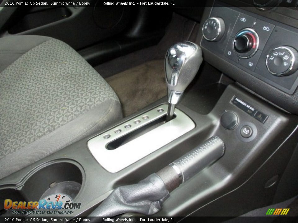 2010 Pontiac G6 Sedan Summit White / Ebony Photo #29