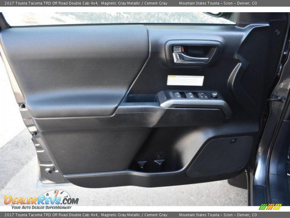 2017 Toyota Tacoma TRD Off Road Double Cab 4x4 Magnetic Gray Metallic / Cement Gray Photo #25