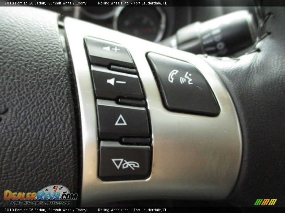2010 Pontiac G6 Sedan Summit White / Ebony Photo #34