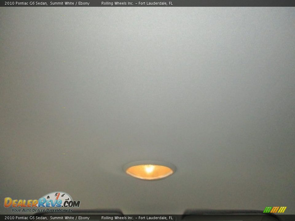 2010 Pontiac G6 Sedan Summit White / Ebony Photo #36