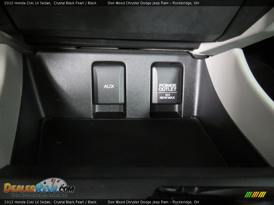 2013 Honda Civic LX Sedan Crystal Black Pearl / Black Photo #20