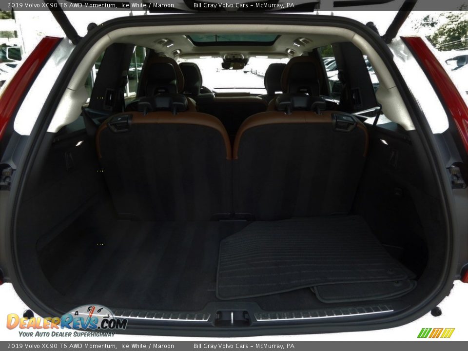 2019 Volvo XC90 T6 AWD Momentum Ice White / Maroon Photo #4