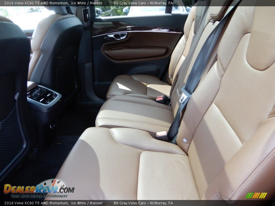 2019 Volvo XC90 T6 AWD Momentum Ice White / Maroon Photo #12