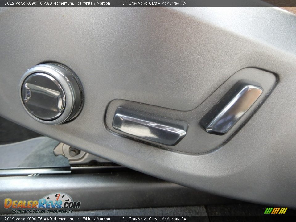 2019 Volvo XC90 T6 AWD Momentum Ice White / Maroon Photo #17