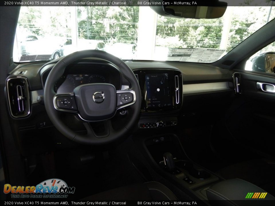 2020 Volvo XC40 T5 Momentum AWD Thunder Grey Metallic / Charcoal Photo #9