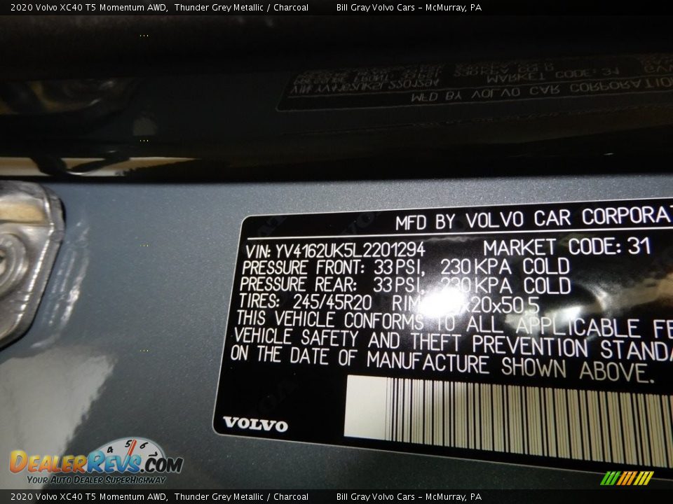 2020 Volvo XC40 T5 Momentum AWD Thunder Grey Metallic / Charcoal Photo #11