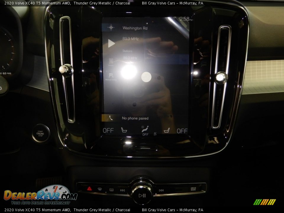 2020 Volvo XC40 T5 Momentum AWD Thunder Grey Metallic / Charcoal Photo #15