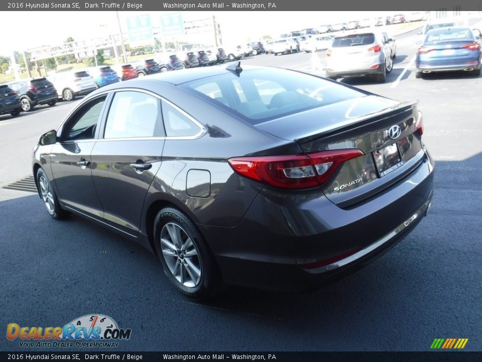 2016 Hyundai Sonata SE Dark Truffle / Beige Photo #7