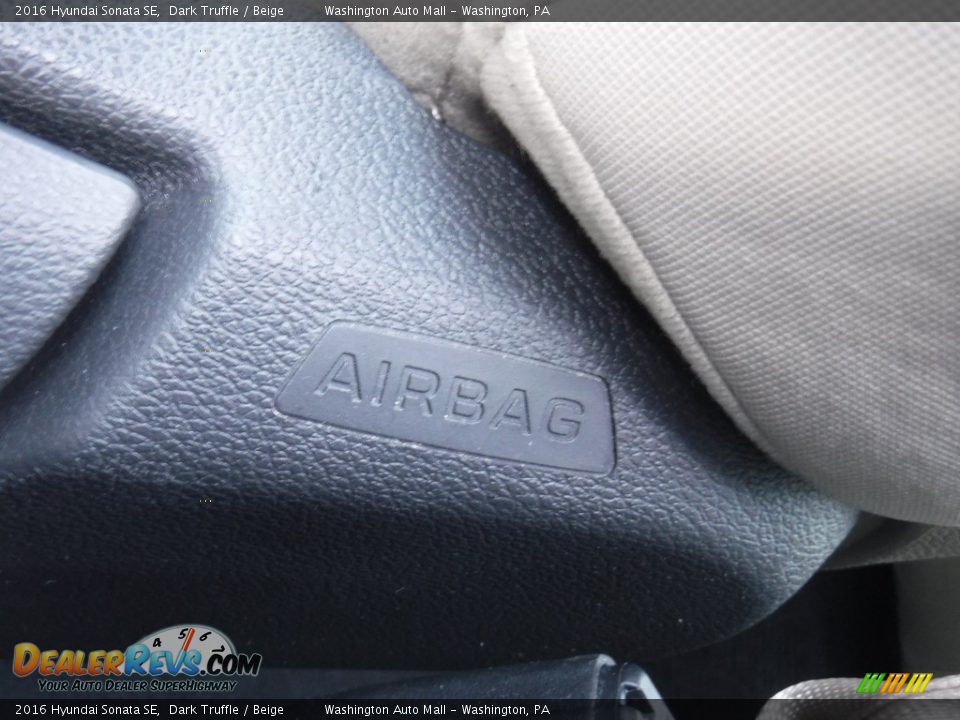 2016 Hyundai Sonata SE Dark Truffle / Beige Photo #13