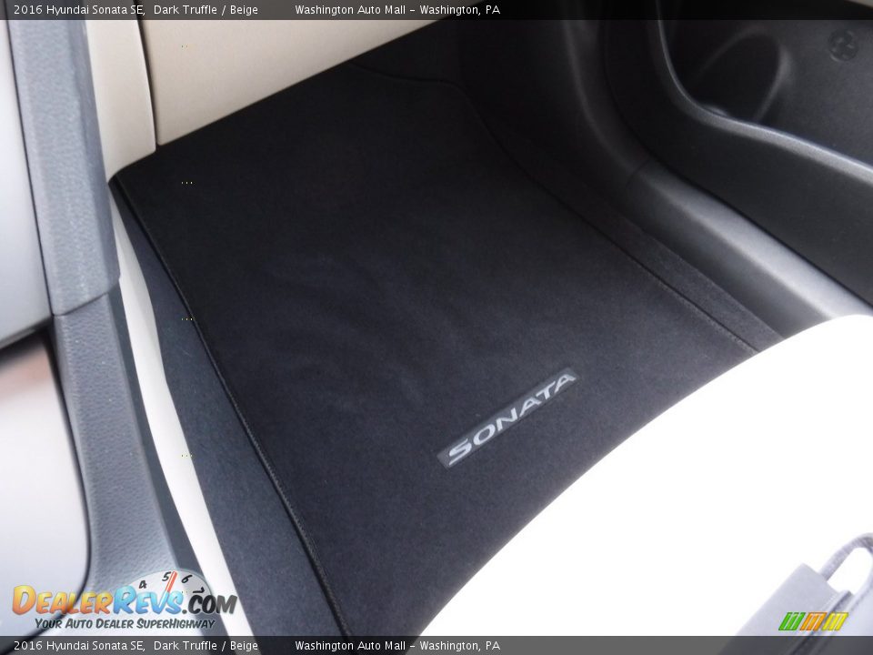 2016 Hyundai Sonata SE Dark Truffle / Beige Photo #22