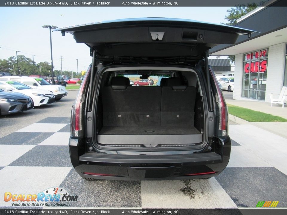 2018 Cadillac Escalade Luxury 4WD Black Raven / Jet Black Photo #5