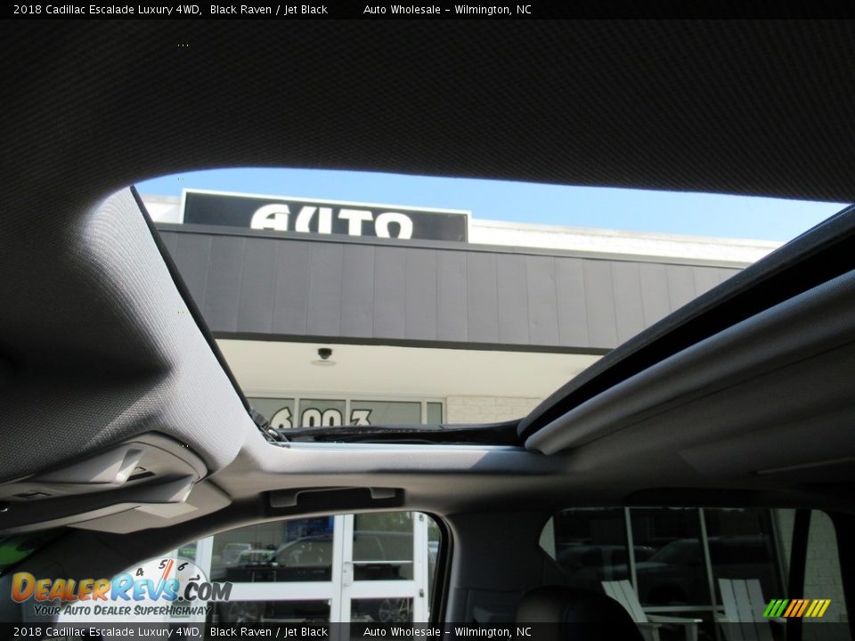 2018 Cadillac Escalade Luxury 4WD Black Raven / Jet Black Photo #14