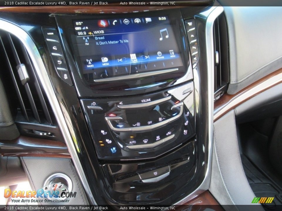 2018 Cadillac Escalade Luxury 4WD Black Raven / Jet Black Photo #18