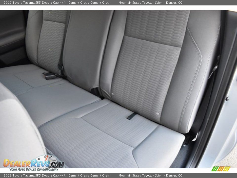 2019 Toyota Tacoma SR5 Double Cab 4x4 Cement Gray / Cement Gray Photo #9