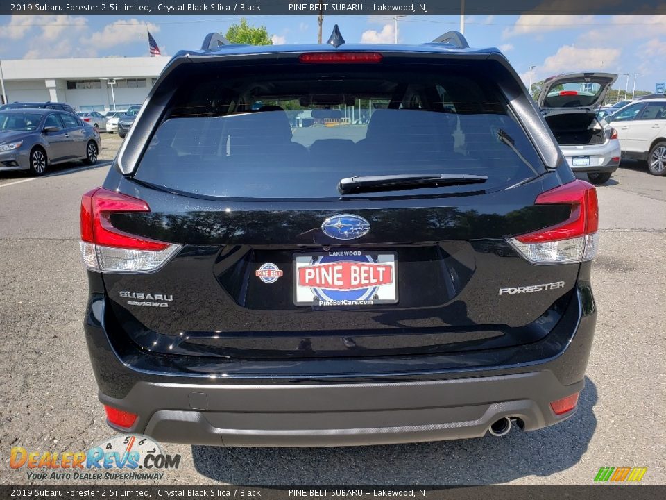 2019 Subaru Forester 2.5i Limited Crystal Black Silica / Black Photo #5