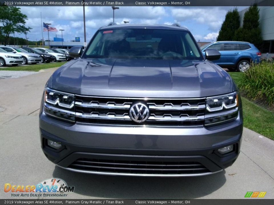 2019 Volkswagen Atlas SE 4Motion Platinum Gray Metallic / Titan Black Photo #2