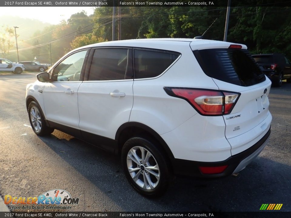 2017 Ford Escape SE 4WD Oxford White / Charcoal Black Photo #5