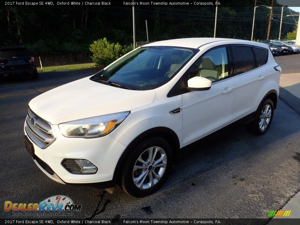 2017 Ford Escape SE 4WD Oxford White / Charcoal Black Photo #7
