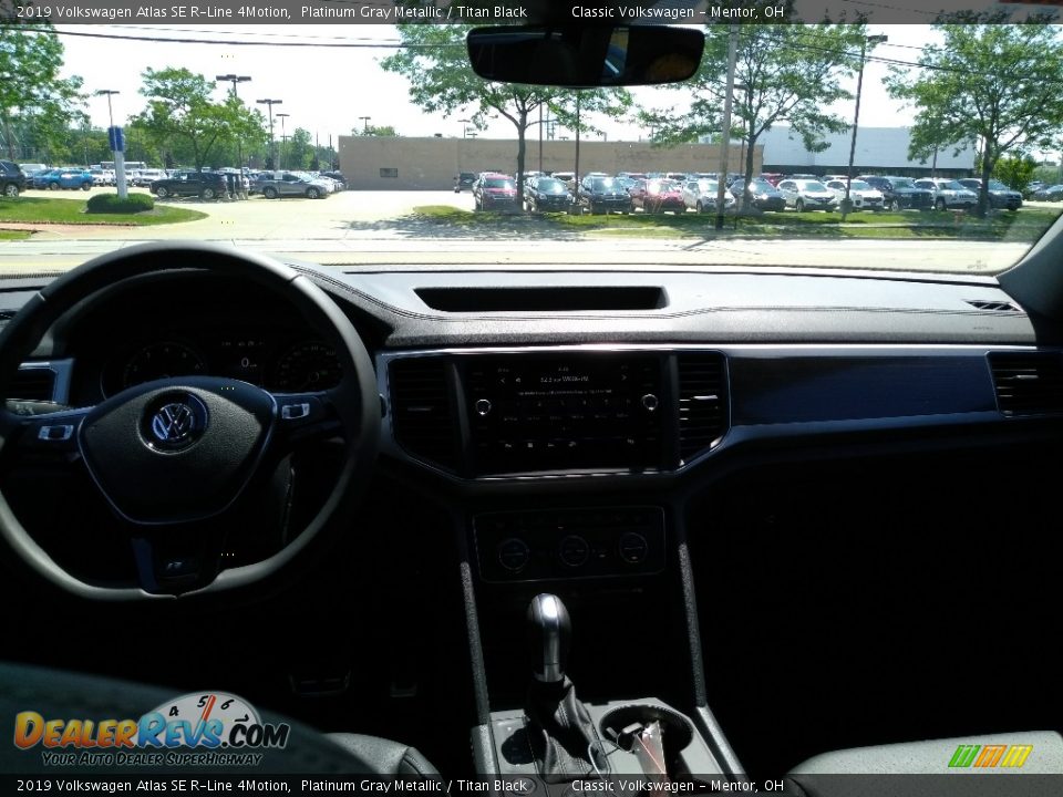 2019 Volkswagen Atlas SE R-Line 4Motion Platinum Gray Metallic / Titan Black Photo #4