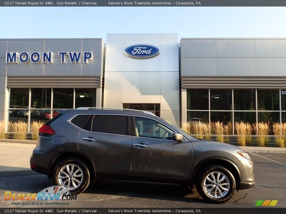 2017 Nissan Rogue SV AWD Gun Metallic / Charcoal Photo #1