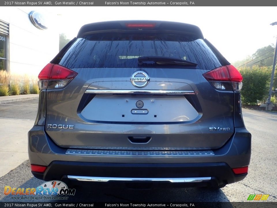 2017 Nissan Rogue SV AWD Gun Metallic / Charcoal Photo #3