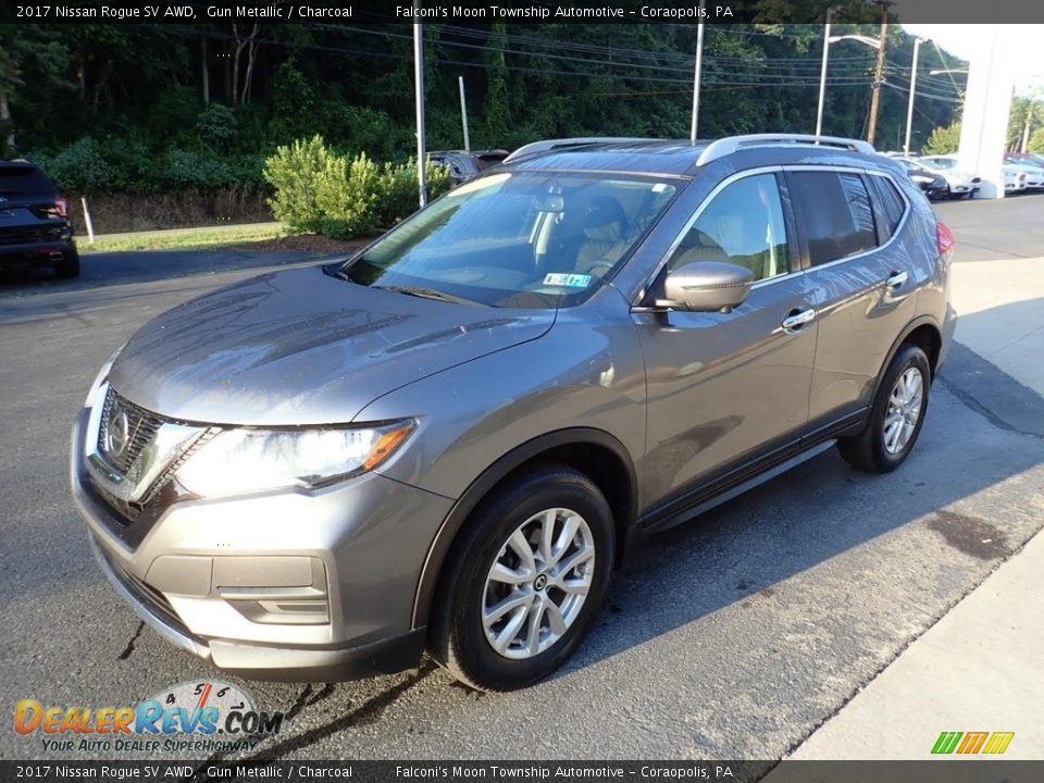 2017 Nissan Rogue SV AWD Gun Metallic / Charcoal Photo #7