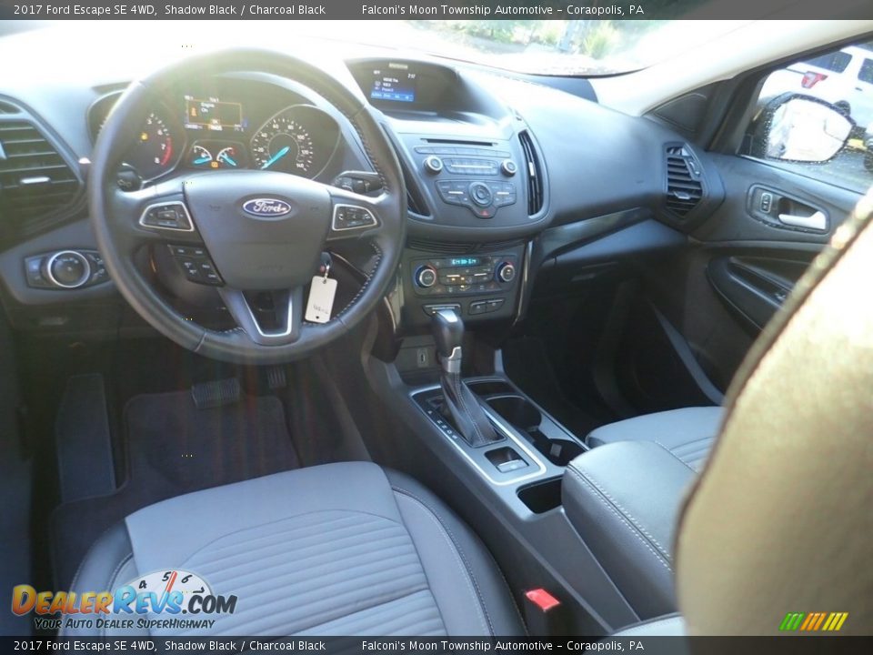 2017 Ford Escape SE 4WD Shadow Black / Charcoal Black Photo #17