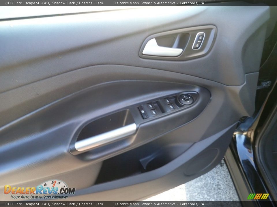 2017 Ford Escape SE 4WD Shadow Black / Charcoal Black Photo #19