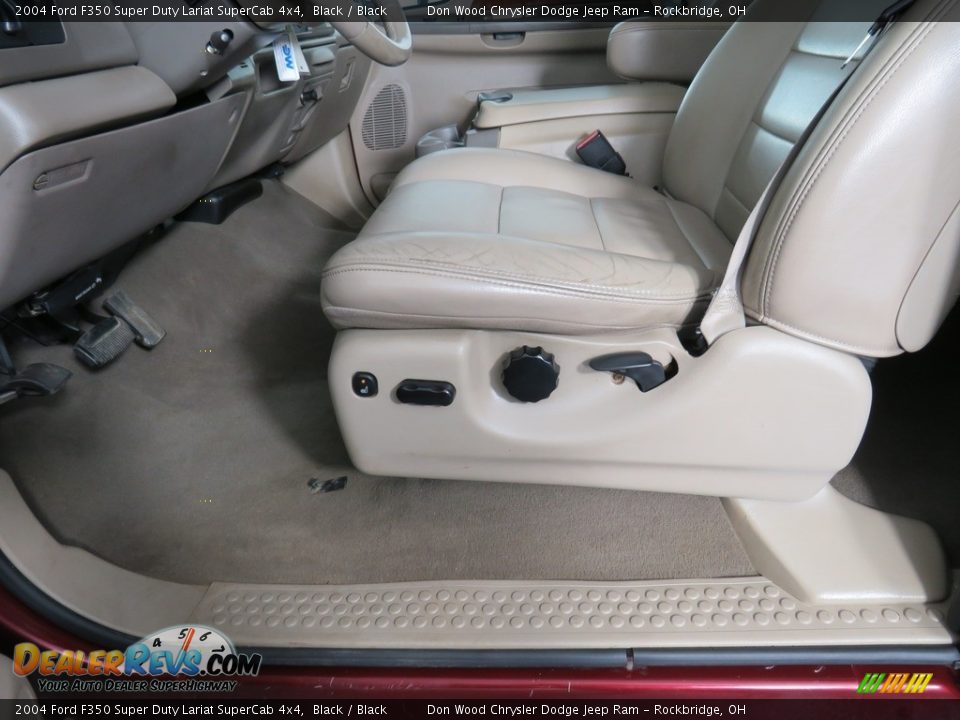 2004 Ford F350 Super Duty Lariat SuperCab 4x4 Black / Black Photo #26
