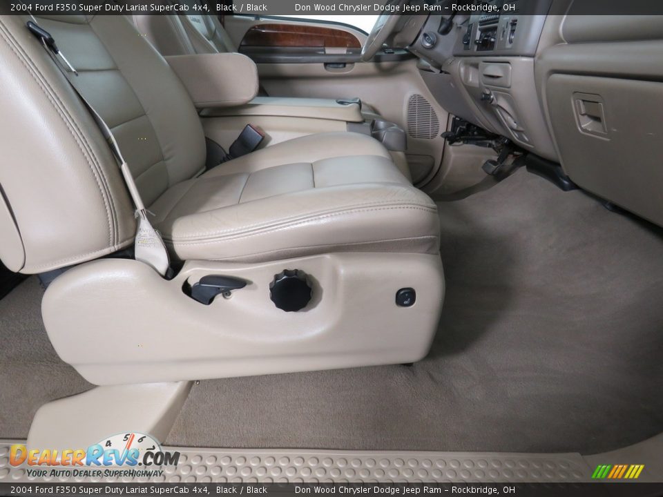 2004 Ford F350 Super Duty Lariat SuperCab 4x4 Black / Black Photo #30