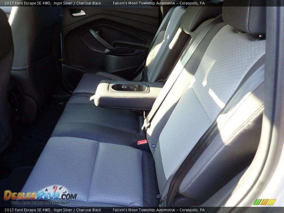 2017 Ford Escape SE 4WD Ingot Silver / Charcoal Black Photo #16