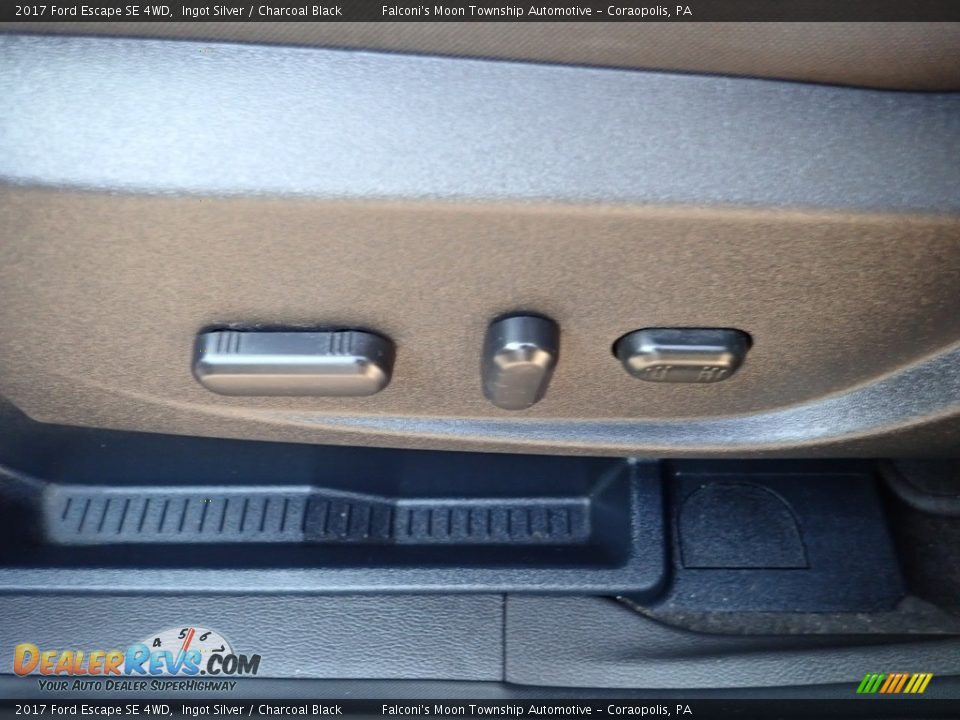 2017 Ford Escape SE 4WD Ingot Silver / Charcoal Black Photo #20