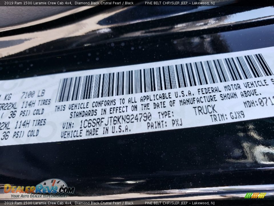 2019 Ram 1500 Laramie Crew Cab 4x4 Diamond Black Crystal Pearl / Black Photo #9