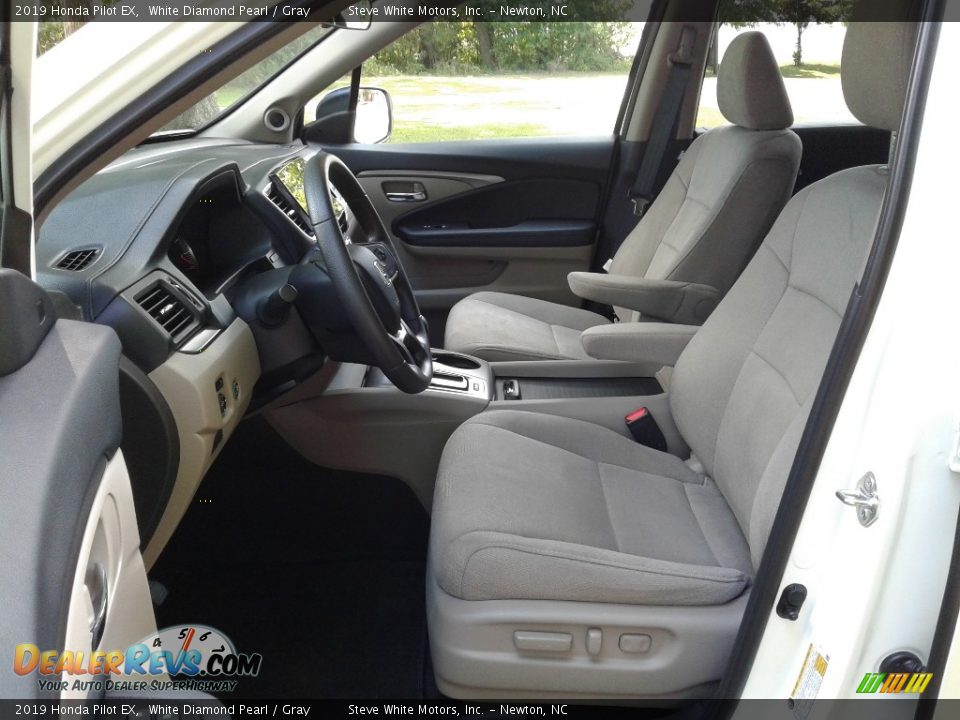 2019 Honda Pilot EX White Diamond Pearl / Gray Photo #10
