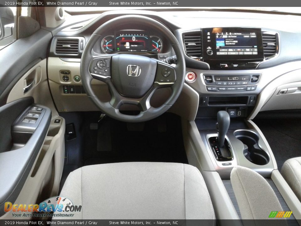 2019 Honda Pilot EX White Diamond Pearl / Gray Photo #29