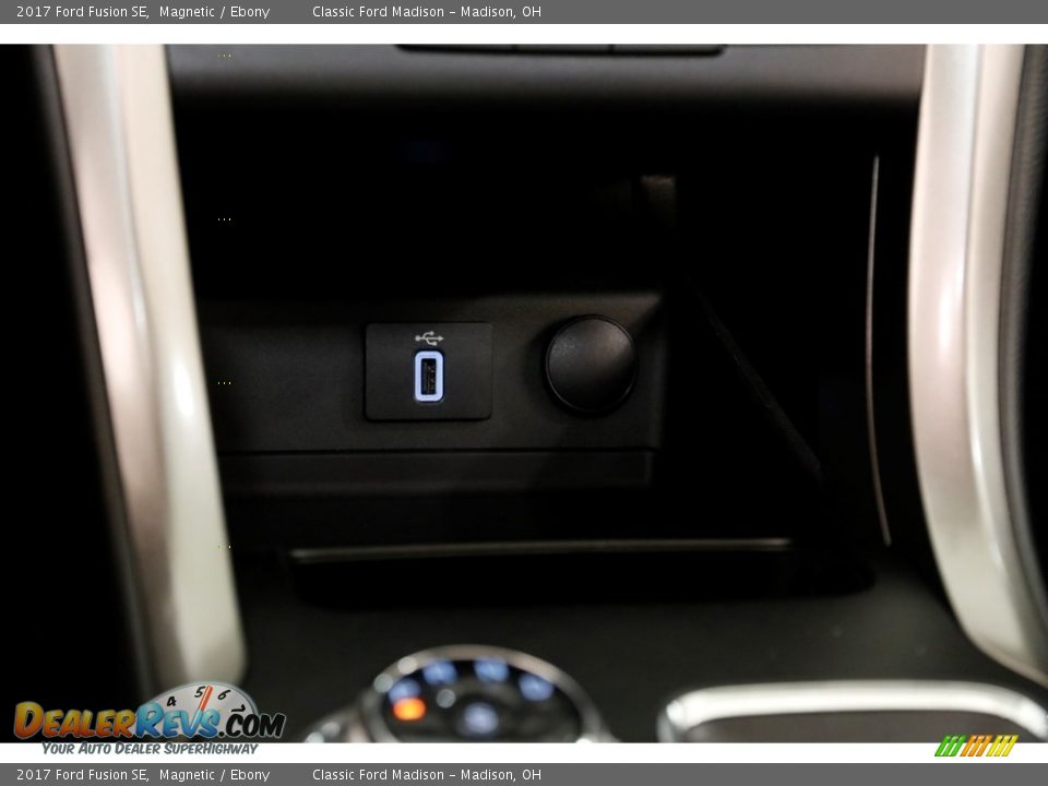 2017 Ford Fusion SE Magnetic / Ebony Photo #15