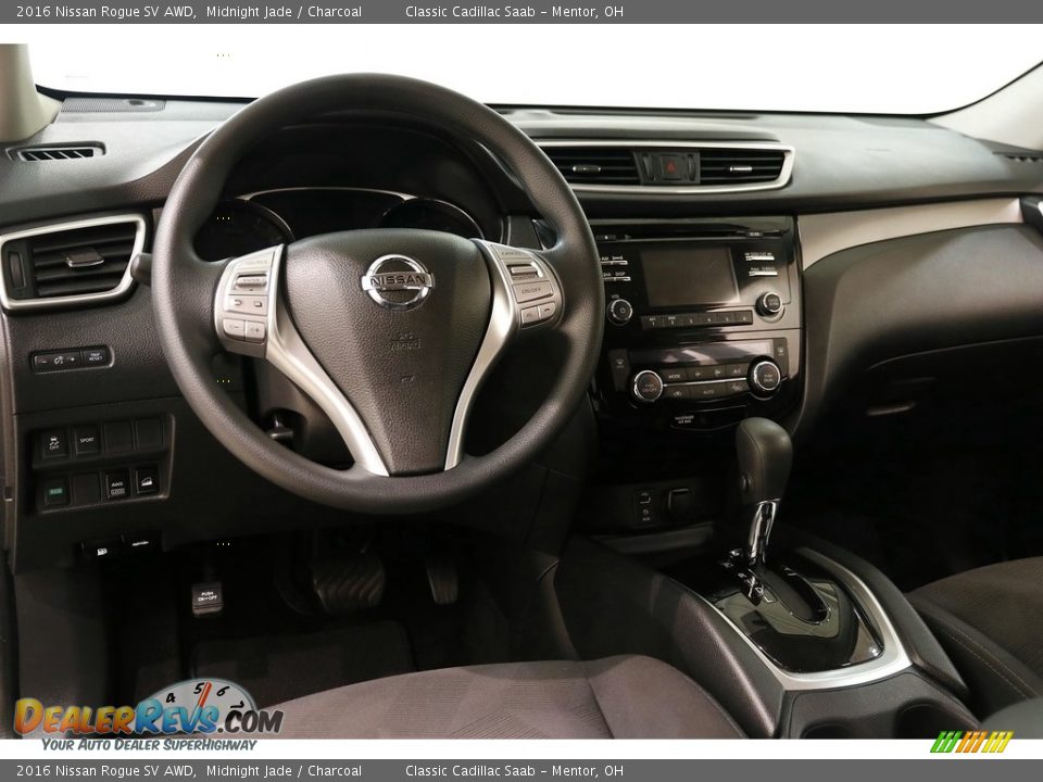 2016 Nissan Rogue SV AWD Midnight Jade / Charcoal Photo #7