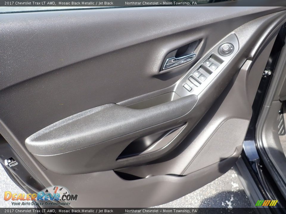 2017 Chevrolet Trax LT AWD Mosaic Black Metallic / Jet Black Photo #25