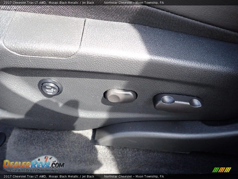 2017 Chevrolet Trax LT AWD Mosaic Black Metallic / Jet Black Photo #26