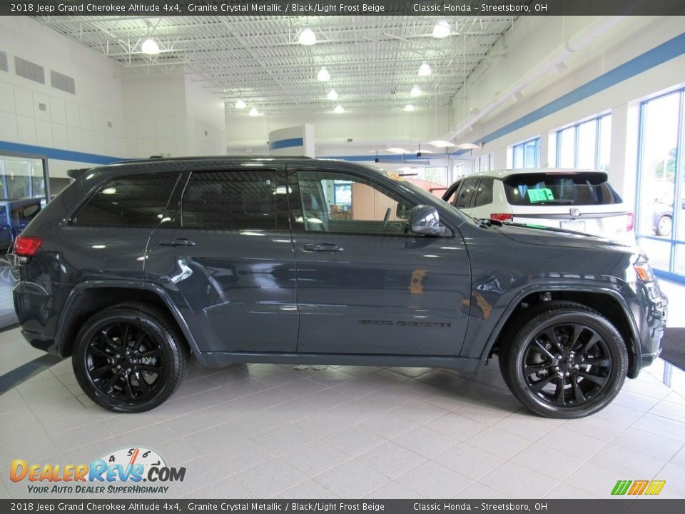 2018 Jeep Grand Cherokee Altitude 4x4 Granite Crystal Metallic / Black/Light Frost Beige Photo #4