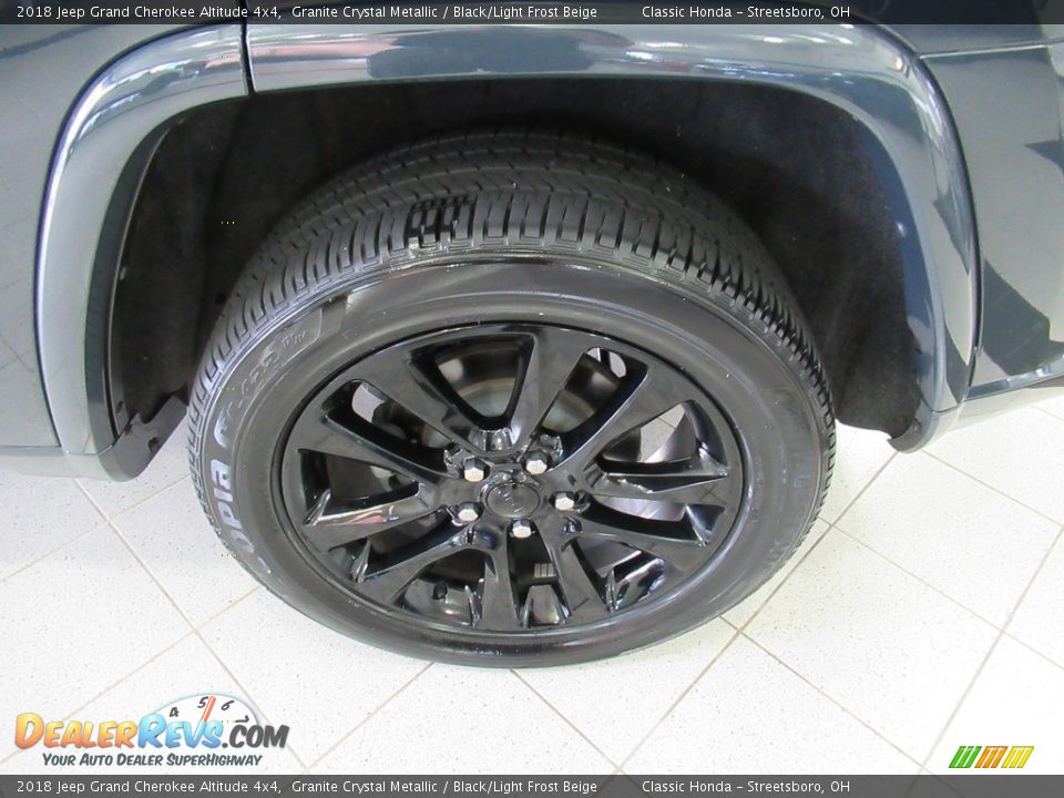 2018 Jeep Grand Cherokee Altitude 4x4 Granite Crystal Metallic / Black/Light Frost Beige Photo #11