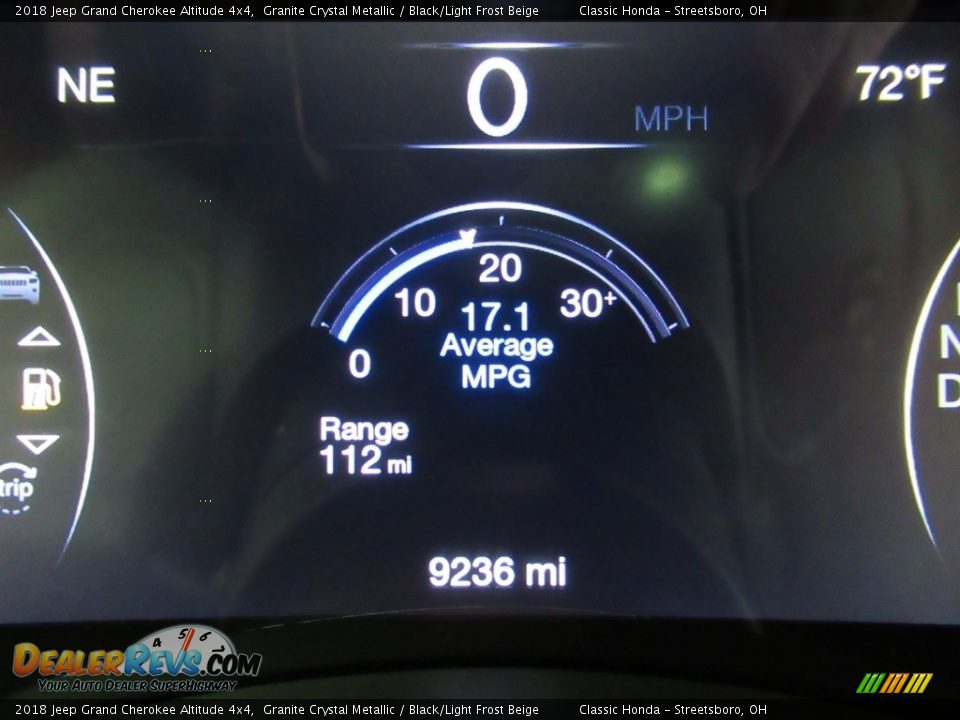 2018 Jeep Grand Cherokee Altitude 4x4 Granite Crystal Metallic / Black/Light Frost Beige Photo #32