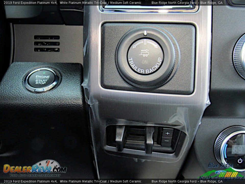 2019 Ford Expedition Platinum 4x4 White Platinum Metallic Tri-Coat / Medium Soft Ceramic Photo #26