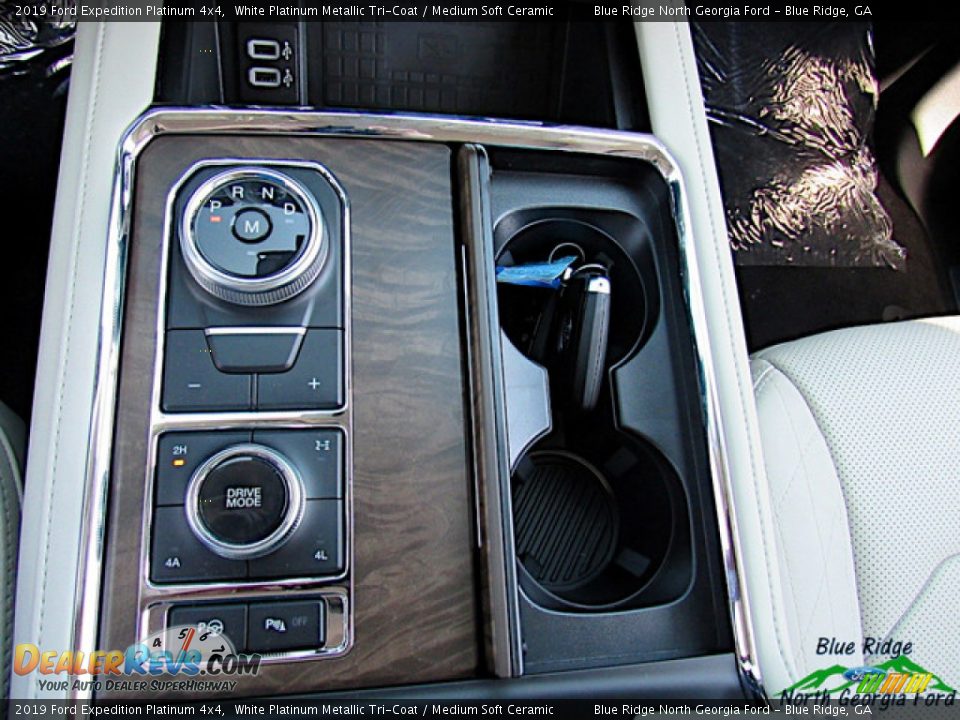 2019 Ford Expedition Platinum 4x4 White Platinum Metallic Tri-Coat / Medium Soft Ceramic Photo #28