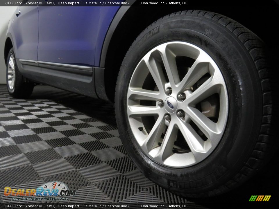 2013 Ford Explorer XLT 4WD Deep Impact Blue Metallic / Charcoal Black Photo #4